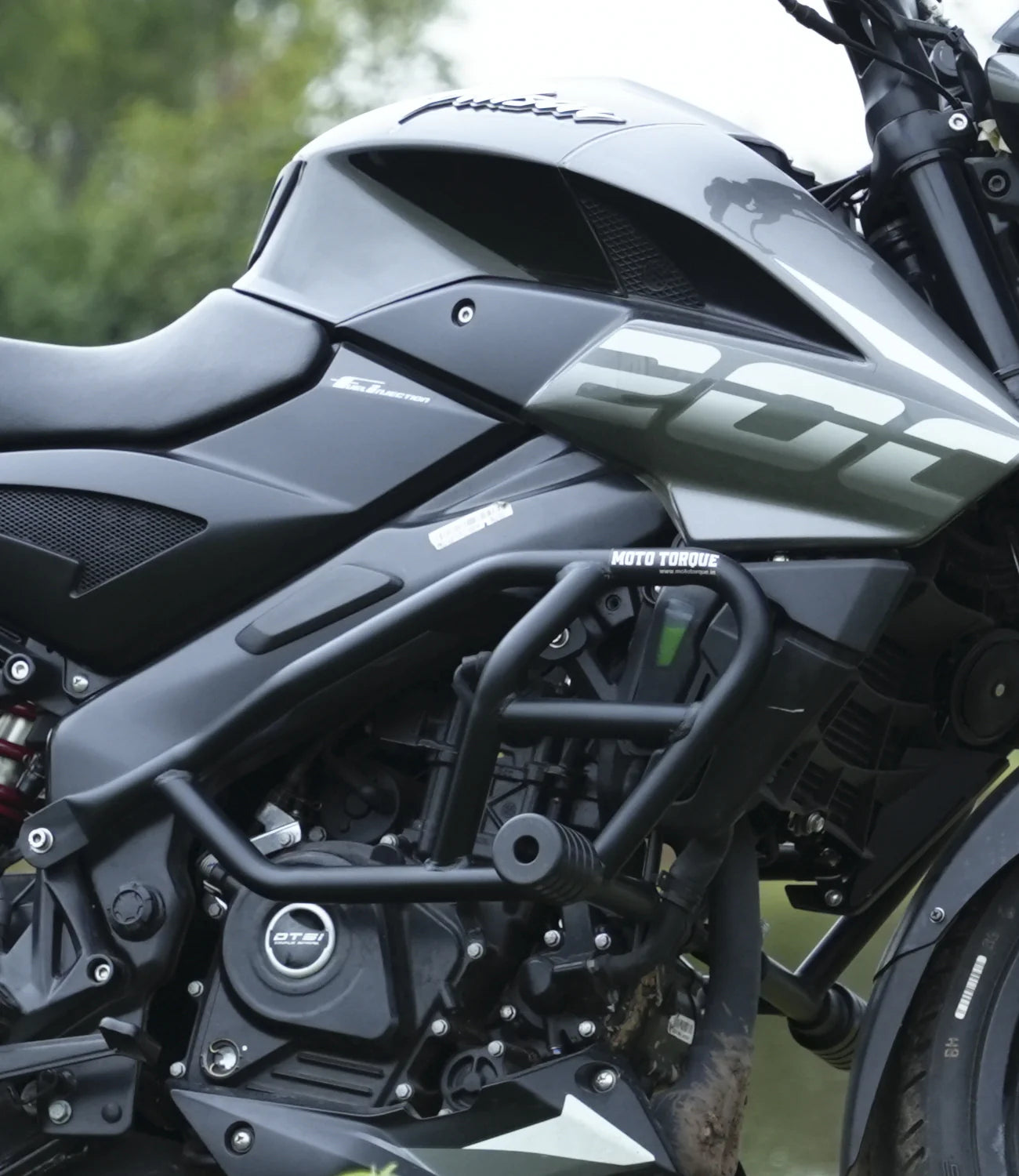 MOTO TORQUE PULSAR NS200 - CRASH GUARD