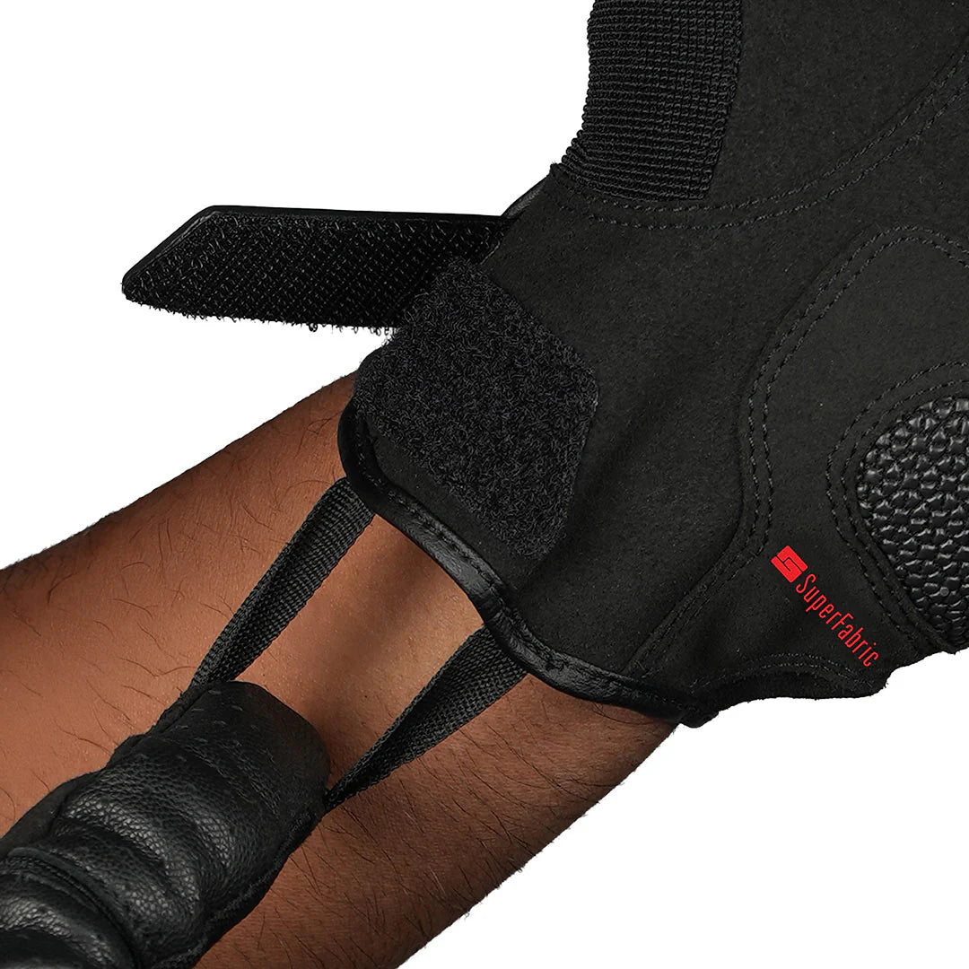 KORDA TRIAD RIDING GLOVES - BLACK & RED