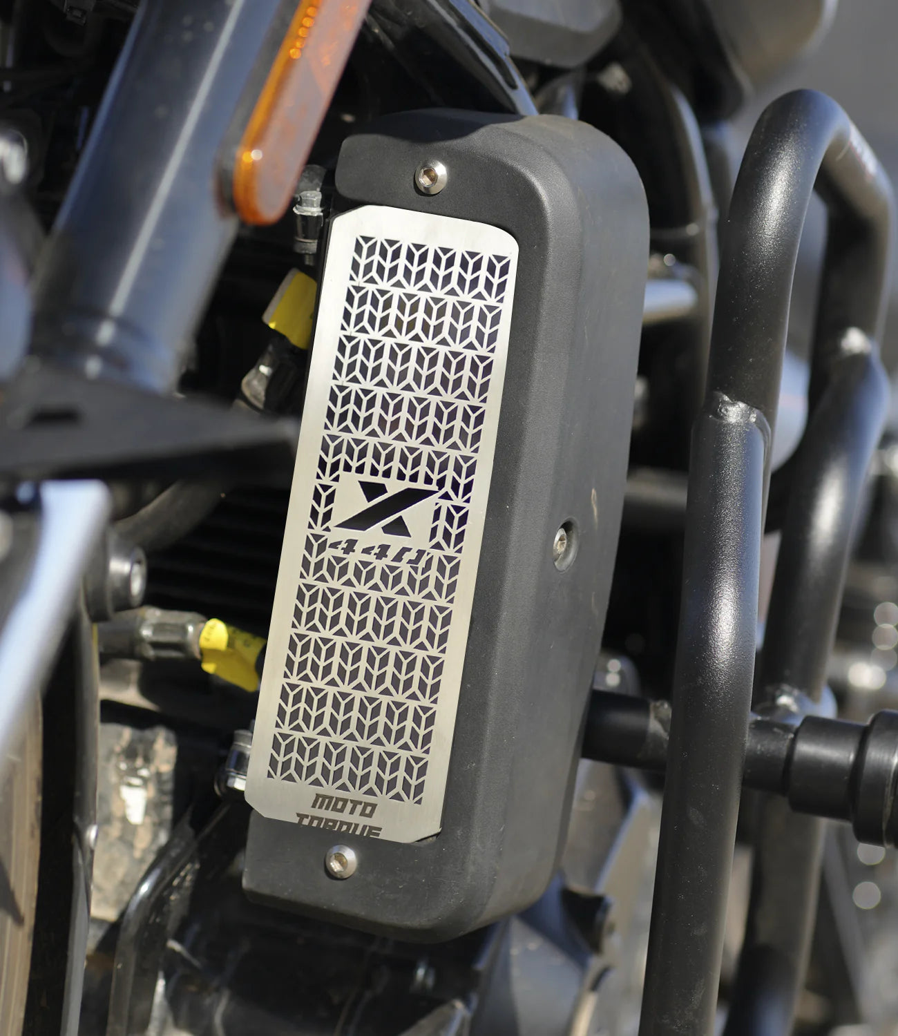 MOTO TORQUE HARLEY 440X - RADIATOR GUARD (SS)