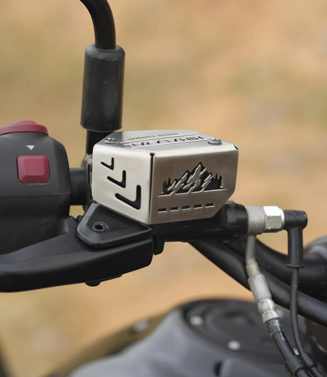 MOTO TORQUE HIMALAYAN 450 - FRONT MASTER CYLINDER GUARD (SS)