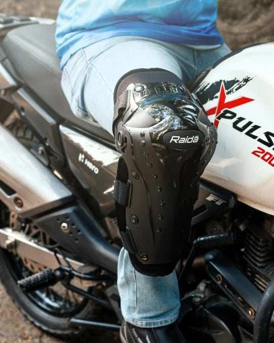 RAIDA DUAL AXIS KNEE GUARD