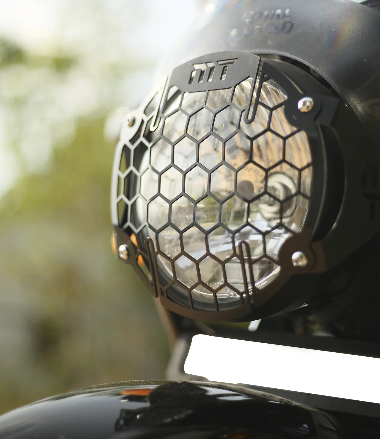 MOTO TORQUE HIMALAYAN BS6 - HEADLIGHT GRILL