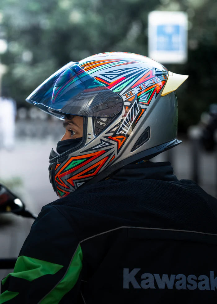 TIIVRA RAZZTAZZ HELMET - SMOKE GREY