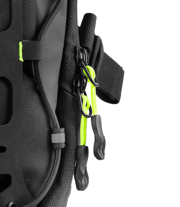 RYNOX NAVIGATOR HYDRATION BACKPACK - BLACK HI-VIZ GREEN