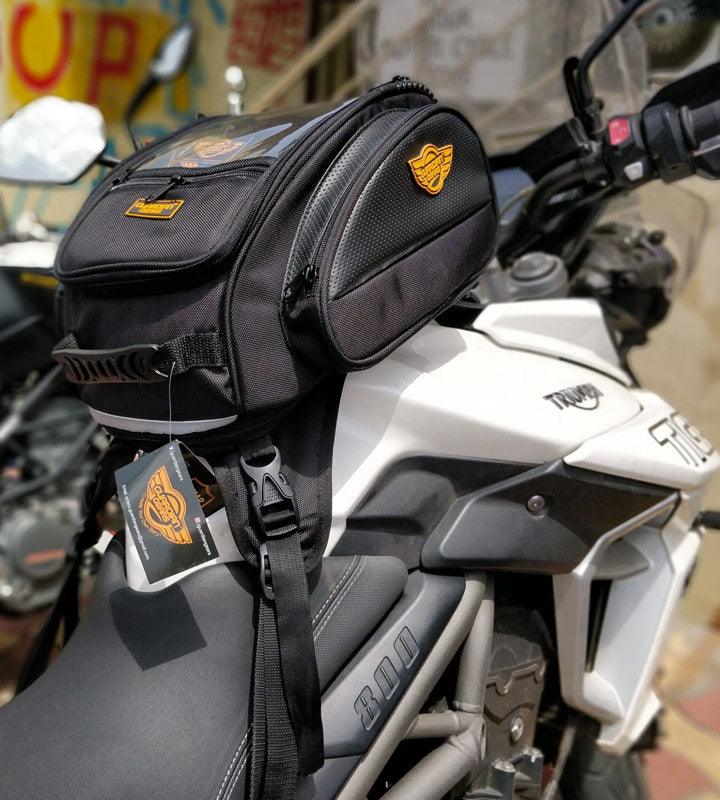SHARK UNIVERSAL (NON-MAGNETIC) 28L TANK BAG WITH RAIN COVER