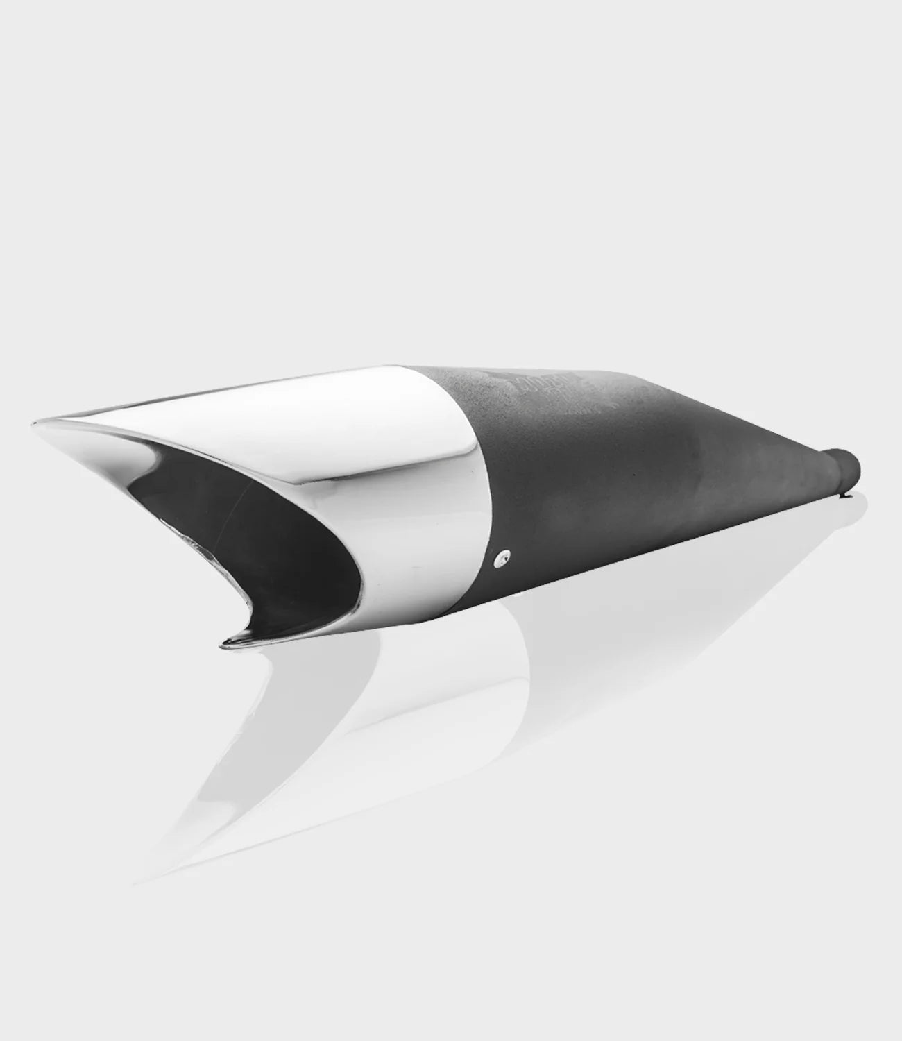 MOTO TORQUE SHARK – BLACK CHROME